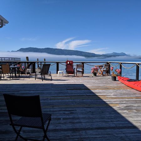 Nimpkish Hotel Алерт-Бей Экстерьер фото